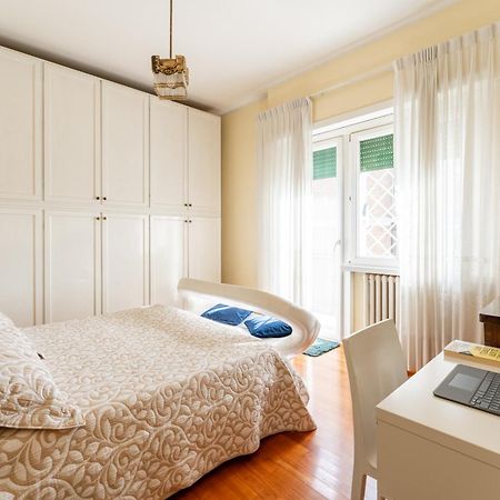 Colombo Penthouse Wi Fi Netflix Ac Roma Exterior foto